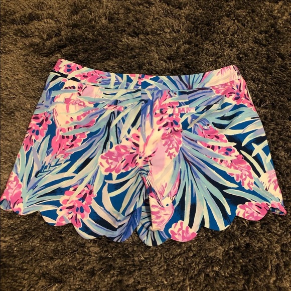 Lilly Pulitzer Shorts - Picture 3 of 4